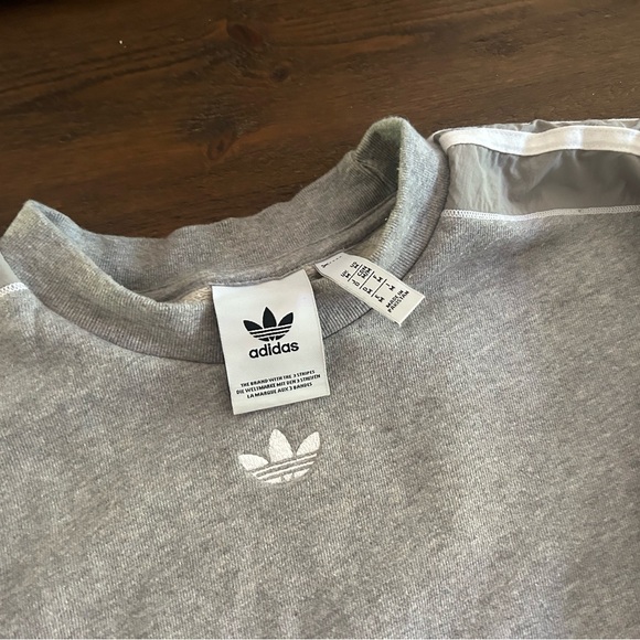 Addidas Crewneck Sweater in gray - Picture 3 of 6